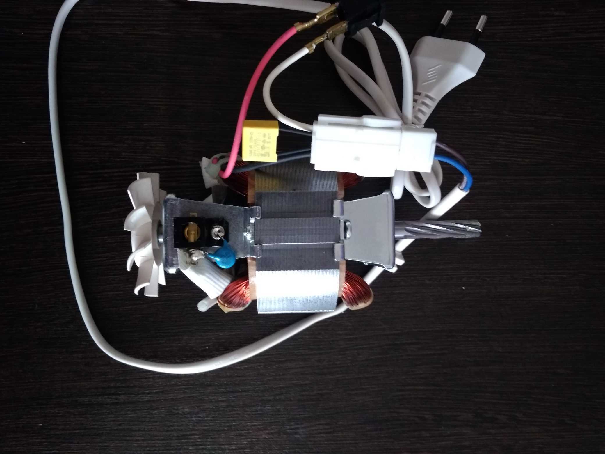 Мотор (двигатель) на мясорубку Moulinex HV2