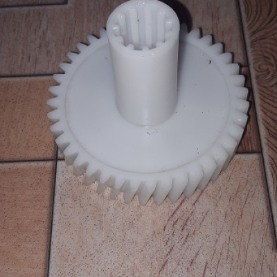 Шестерня большая на мясорубку Philips